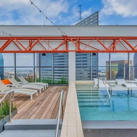 26Th Fl Bold Cozysuites With Pool, Gym Даллас Экстерьер фото